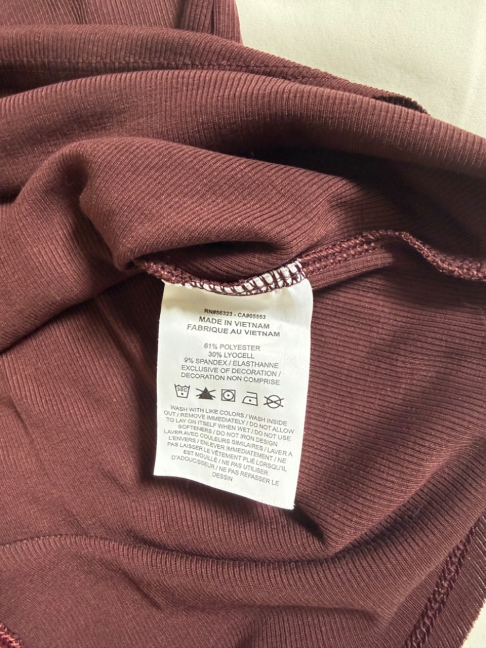 Nike Rib Yoga Tank (M) - Picture 2 of 3